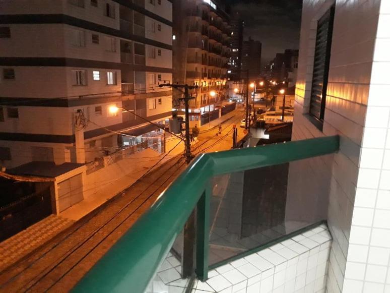 Apto Aconchegante A Uma Quadra Da Praia - Aviacao, Praia Grande - Sp Praia Grande (Santos) Buitenkant foto